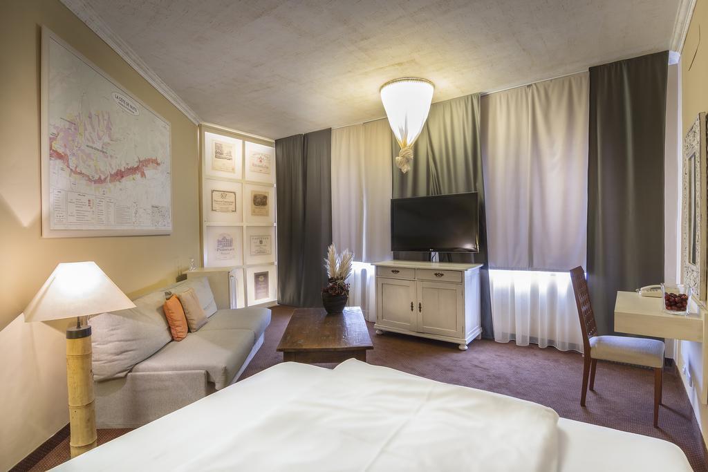 Villa St. Tropez Prague Chambre photo